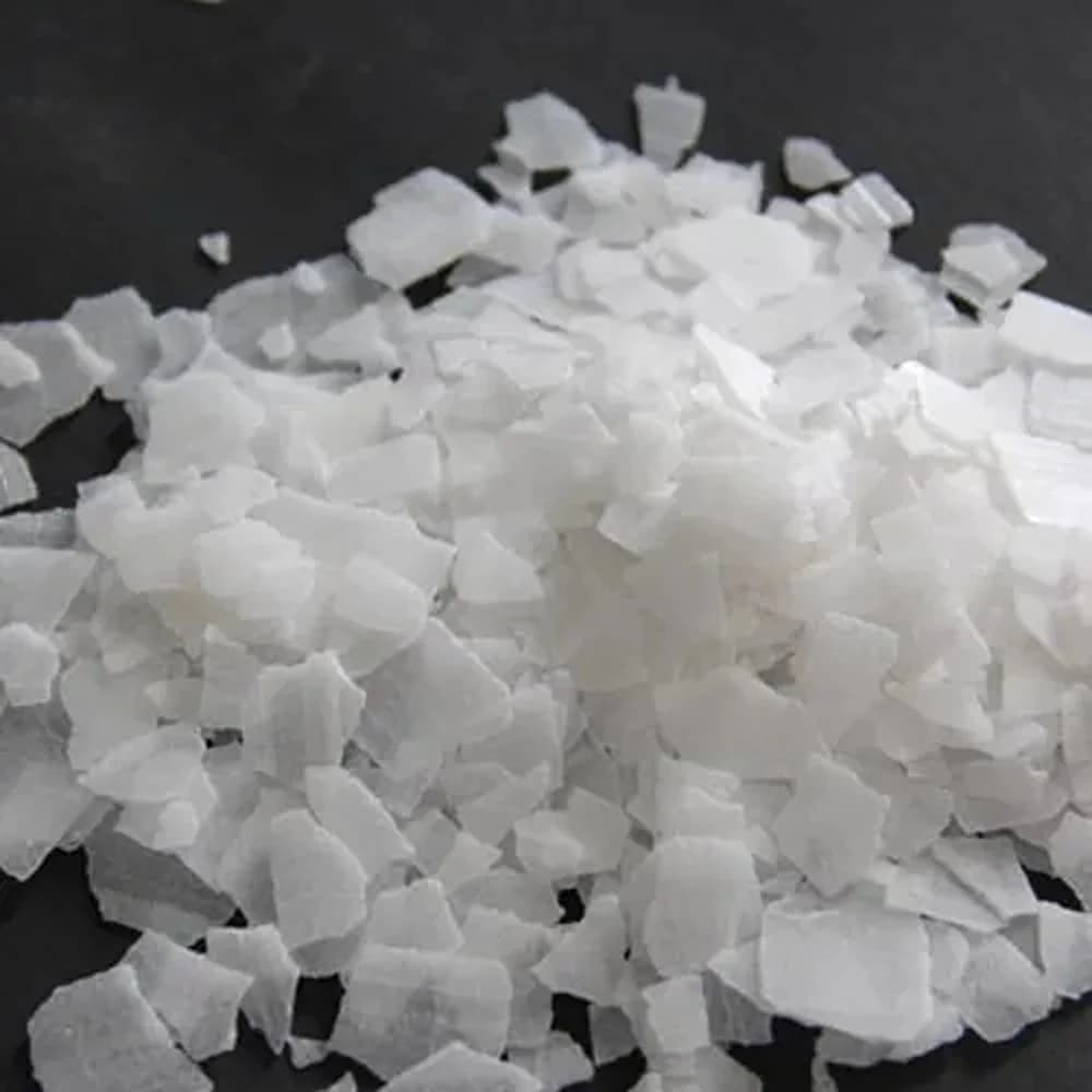 Caustic Soda Flakes 99.5 % GACL or GRASIM Structure