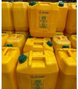 GLACIAL ACETIC ACID